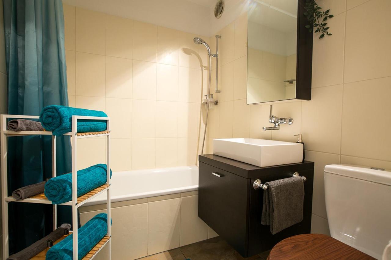 Spirit Apartments - Studio 2 - Kueche - Parkplatz Engelberg Buitenkant foto