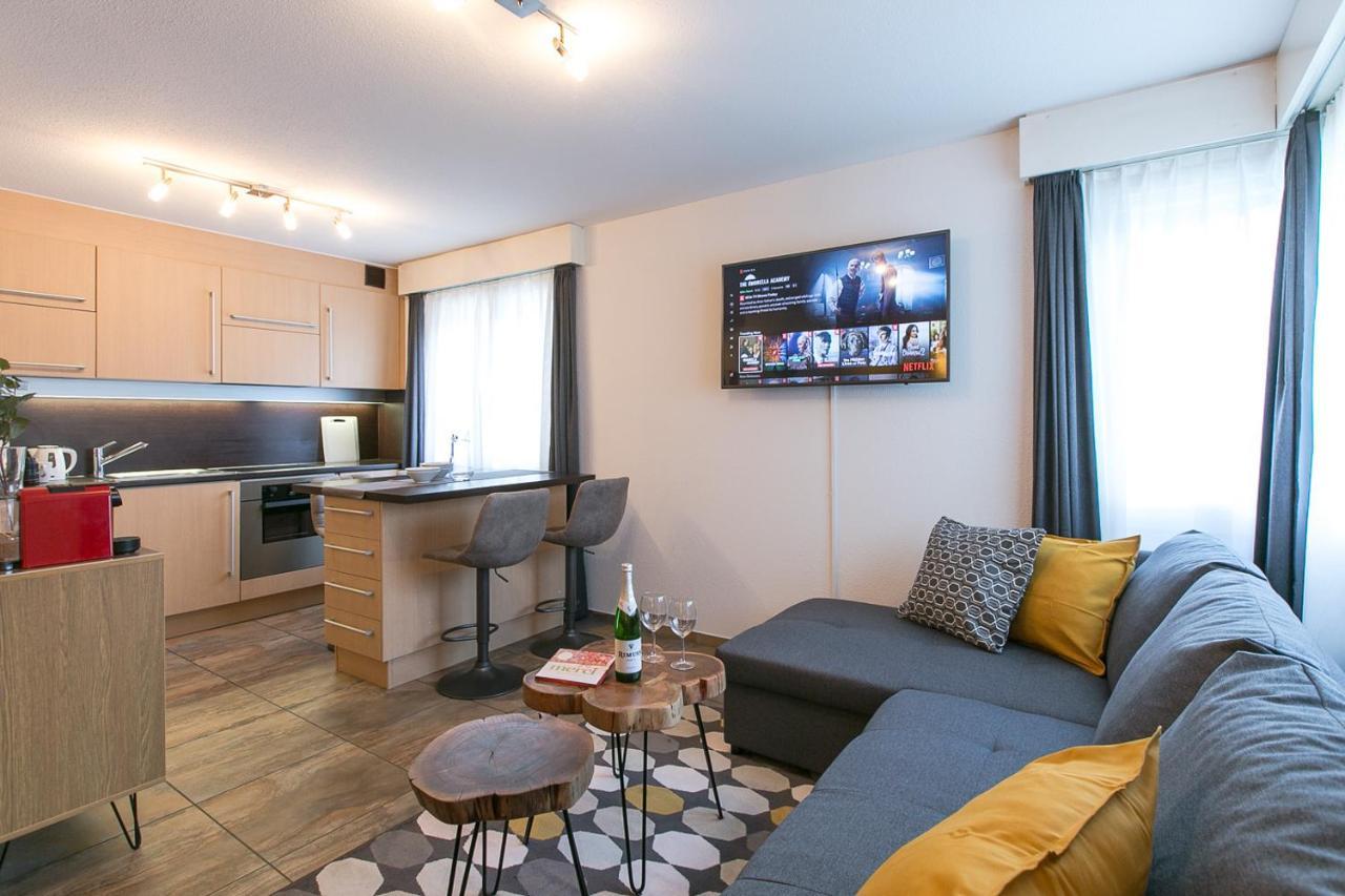 Spirit Apartments - Studio 2 - Kueche - Parkplatz Engelberg Buitenkant foto